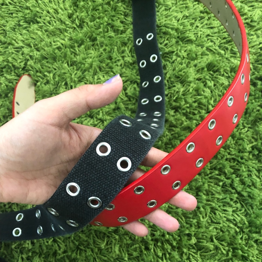 2 grommet belts